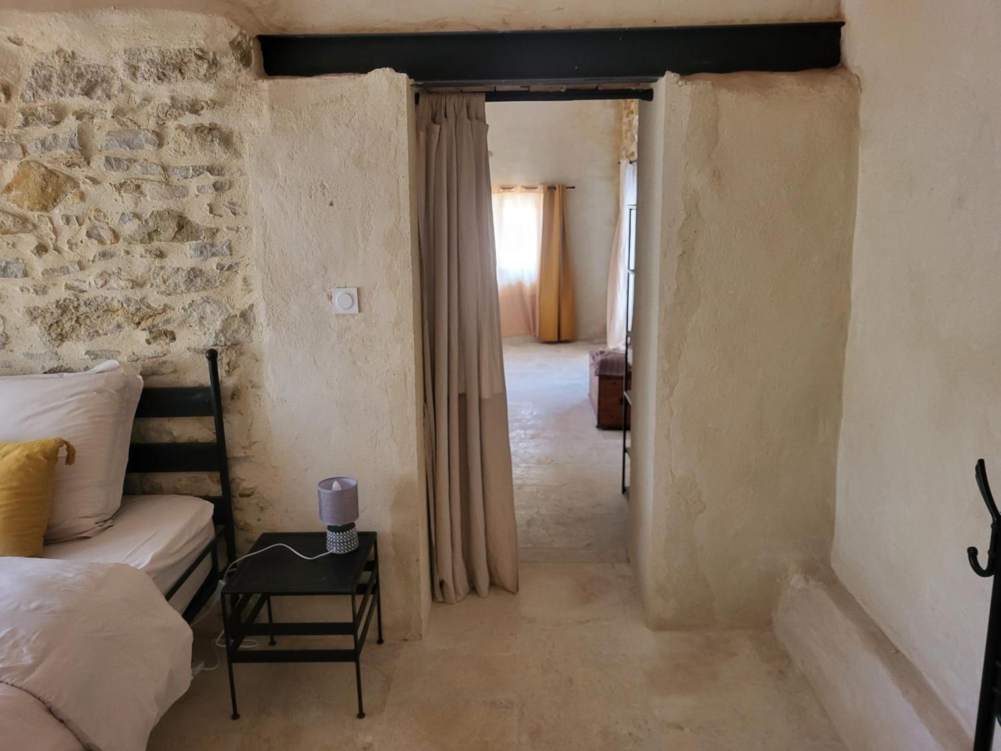 Bed and Breakfast Bastide De La Madeleine Pougnadoresse Esterno foto
